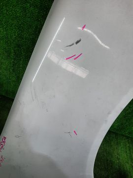 КРЫЛО НА MITSUBISHI LANCER CS5A