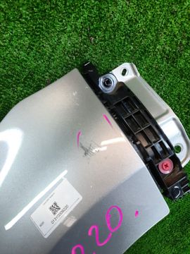 КРЫЛО НА TOYOTA YARIS MXPH10