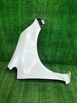 КРЫЛО НА HONDA FIT GD1