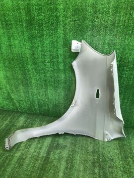 КРЫЛО НА TOYOTA VITZ NCP10