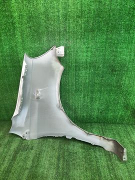 КРЫЛО НА TOYOTA VITZ NCP10