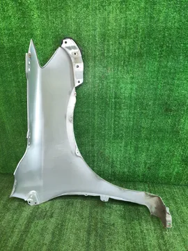 КРЫЛО НА TOYOTA COROLLA  AXIO ZRE142