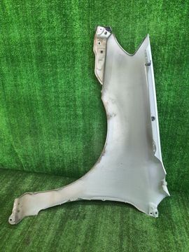 КРЫЛО НА TOYOTA COROLLA NZE121