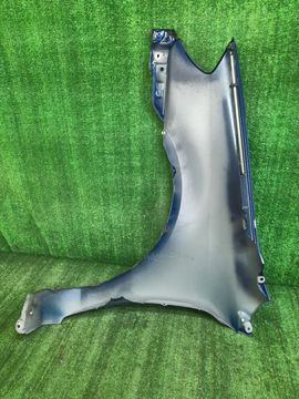 КРЫЛО НА TOYOTA COROLLA FIELDER ZZE122G