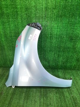 КРЫЛО НА TOYOTA RUSH J200E