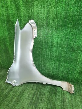 КРЫЛО НА TOYOTA COROLLA FIELDER ZRE142G