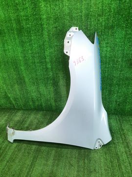 КРЫЛО НА TOYOTA COROLLA FIELDER ZRE142G