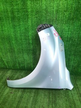 КРЫЛО НА TOYOTA RUSH J200E