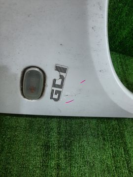 КРЫЛО НА MITSUBISHI MIRAGE DINGO CQ2A