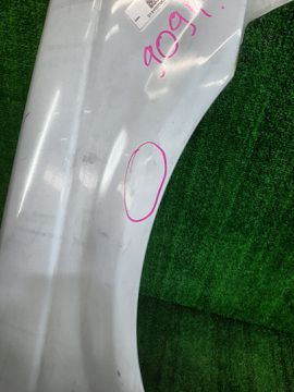 КРЫЛО НА NISSAN SUNNY FB15