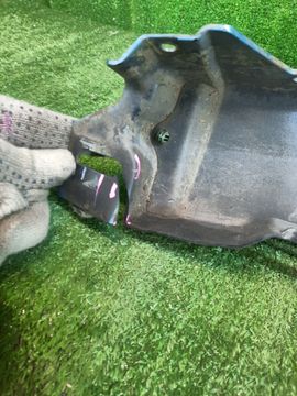 КРЫЛО НА MITSUBISHI RVR GA3W