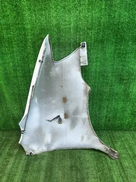 КРЫЛО НА TOYOTA NOAH SR40G