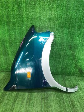 КРЫЛО НА NISSAN LARGO W30