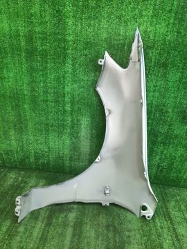 КРЫЛО НА MITSUBISHI LANCER CEDIA CS2W