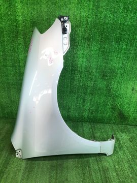 КРЫЛО НА TOYOTA COROLLA NZE121