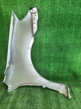 КРЫЛО НА TOYOTA COROLLA NZE121