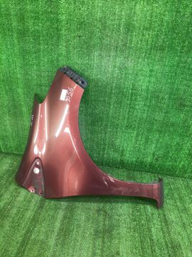 КРЫЛО НА TOYOTA VITZ KSP130
