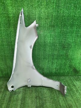КРЫЛО НА MITSUBISHI LANCER CS2V