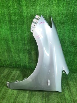 КРЫЛО НА TOYOTA WISH ZGE20G