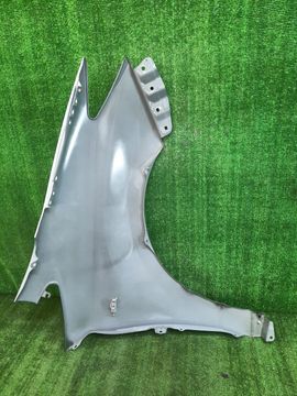 КРЫЛО НА TOYOTA WISH ZGE20G