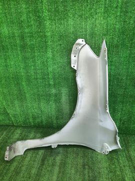 КРЫЛО НА TOYOTA COROLLA FIELDER ZRE142G