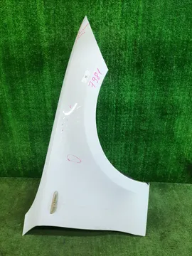 КРЫЛО НА BMW 120I E87