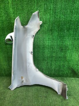 КРЫЛО НА MITSUBISHI PAJERO IO H76W