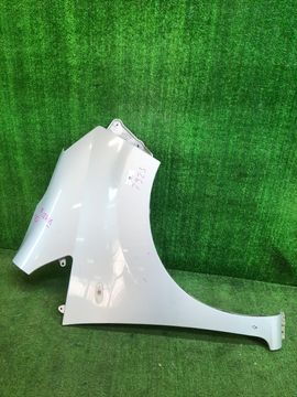 КРЫЛО НА NISSAN NV200 VM20