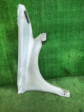 КРЫЛО НА VOLVO V50 MW43