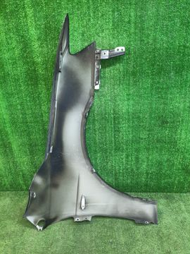 КРЫЛО НА MITSUBISHI GALANT FORTIS CY4A
