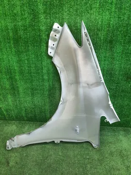 КРЫЛО НА TOYOTA WISH ZGE20G