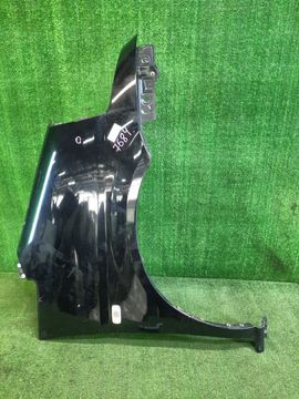 КРЫЛО НА NISSAN SERENA PC24