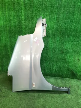 КРЫЛО НА NISSAN SERENA PC24