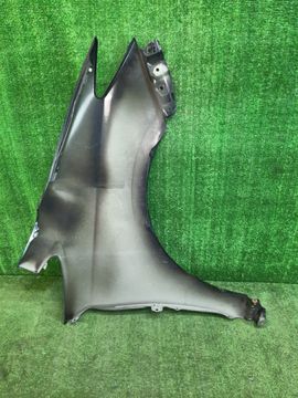 КРЫЛО НА TOYOTA WISH ZGE20G