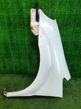 КРЫЛО НА TOYOTA NADIA ACN10