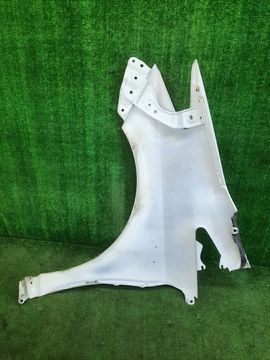 КРЫЛО НА TOYOTA PRIUS ZVW30