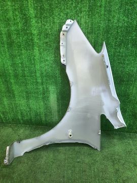 КРЫЛО НА TOYOTA COROLLA SPACIO NZE121N