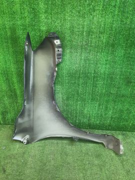 КРЫЛО НА TOYOTA COROLLA FIELDER ZRE142G