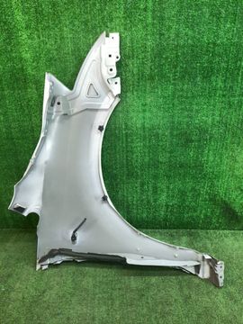 КРЫЛО НА NISSAN PRESAGE TU31