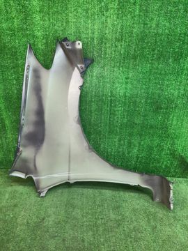 КРЫЛО НА HONDA EDIX BE1