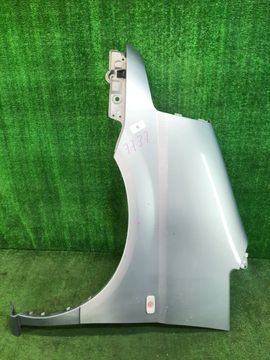 КРЫЛО НА NISSAN SERENA PC24