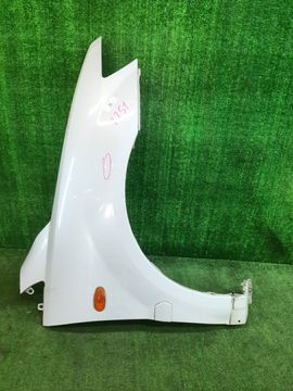 КРЫЛО НА MITSUBISHI CHARIOT GRANDIS N84W