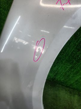 КРЫЛО НА MITSUBISHI CHARIOT GRANDIS N84W