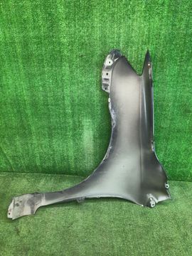 КРЫЛО НА TOYOTA COROLLA FIELDER ZRE142G