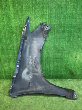 КРЫЛО НА MITSUBISHI RVR GA3W