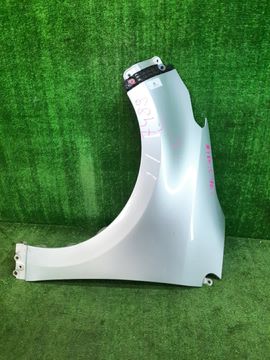 КРЫЛО НА TOYOTA YARIS MXPH10