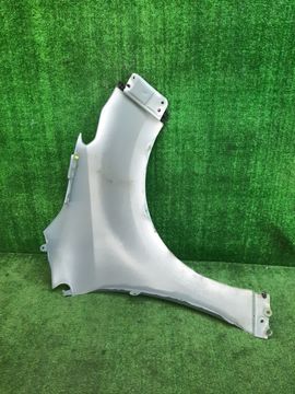 КРЫЛО НА TOYOTA YARIS MXPH10