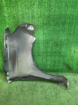 КРЫЛО НА TOYOTA BB QNC21
