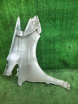 КРЫЛО НА TOYOTA PRIUS ZVW30