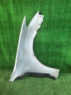 КРЫЛО НА TOYOTA CROWN GRS200